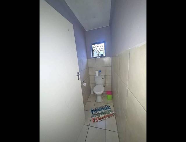 3 BEDROOM HOUSE FOR SALE IN BRACKENHAM